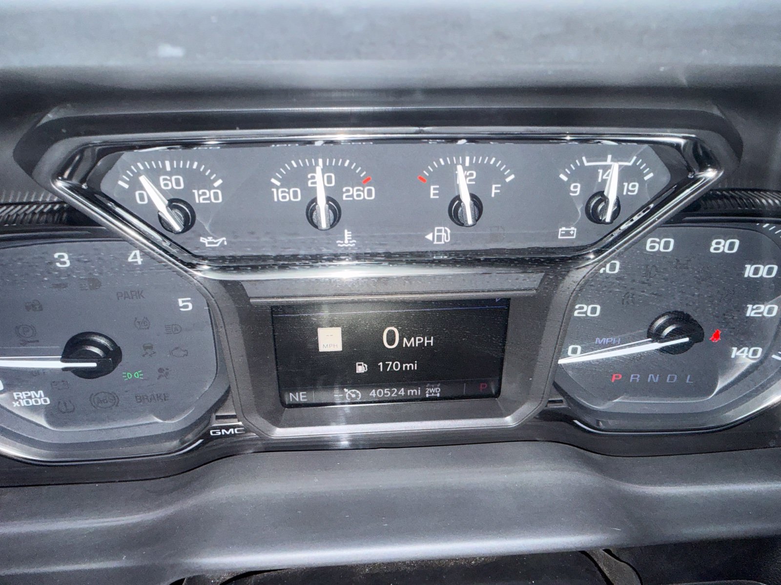 Used 2023 GMC Sierra 2500 AT4 w/ AT4 Preferred Package AWD/4WD image 6