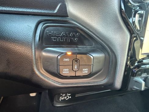 Used 2025 RAM 2500 Big Horn AWD/4WD image 24