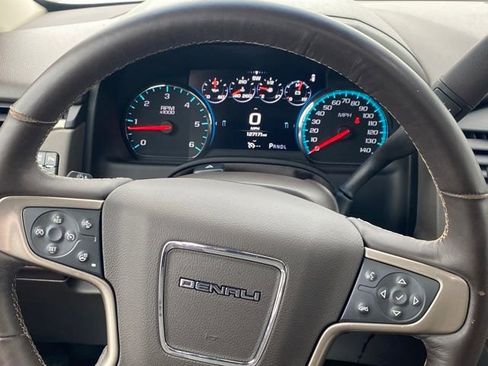 Used 2017 GMC Yukon Denali w/ Open Road Package image 10