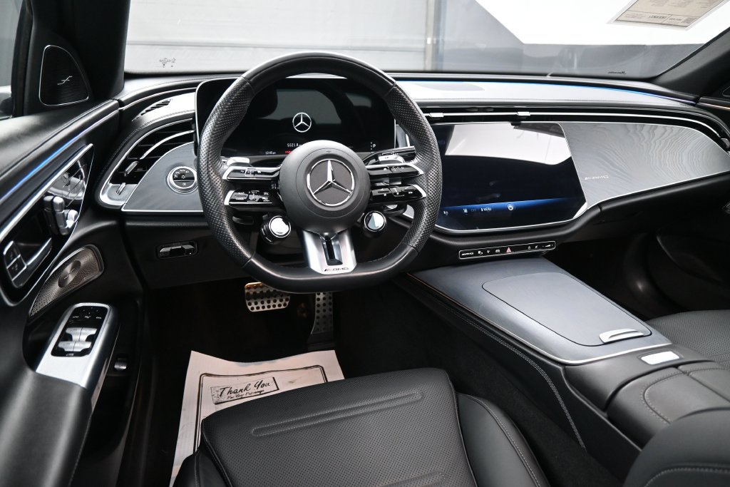 Used 2025 Mercedes-Benz E 53 AMG e 4MATIC Sedan image 23
