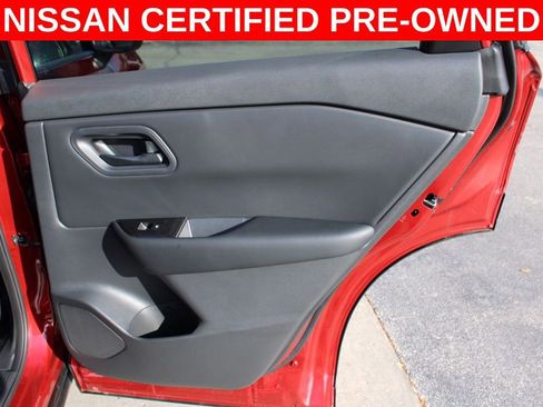 Certified 2025 Nissan Rogue S image 23