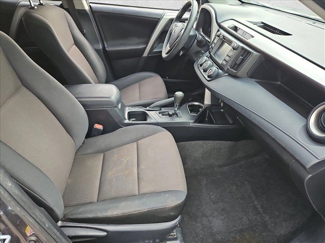 Used 2017 Toyota RAV4 LE w/ Carpet Mat Package FWD image 25