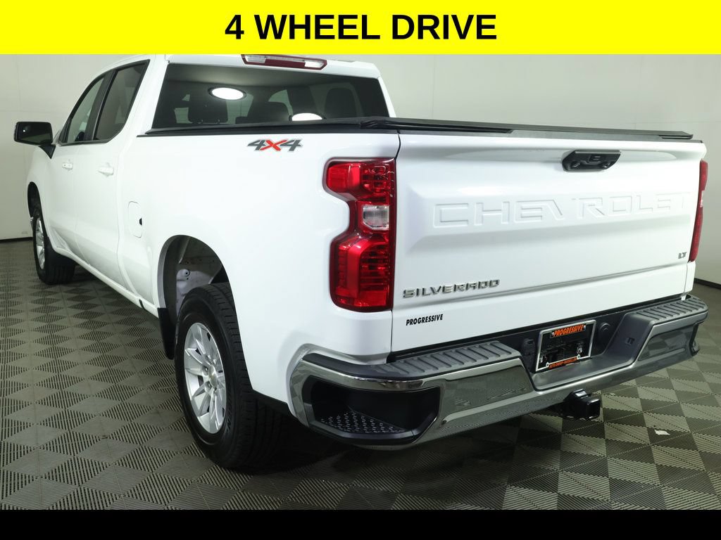 Used 2022 Chevrolet Silverado 1500 LT AWD/4WD image 4