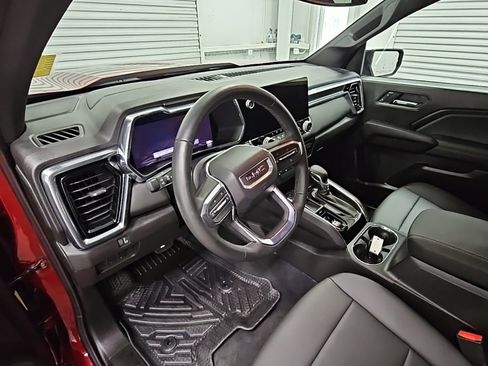 Used 2025 GMC Canyon Elevation w/ Convenience Package image 11