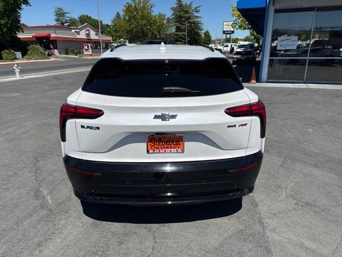 Used 2024 Chevrolet Blazer EV RS AWD/4WD image 7