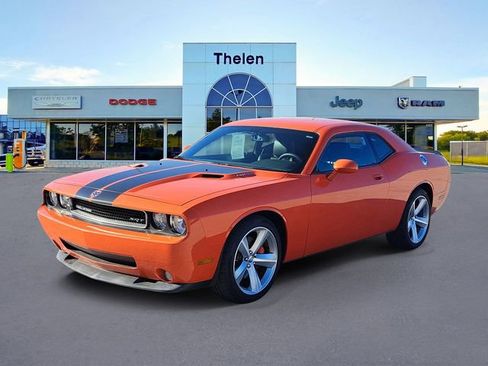 Used 2010 Dodge Challenger SRT8 image 2