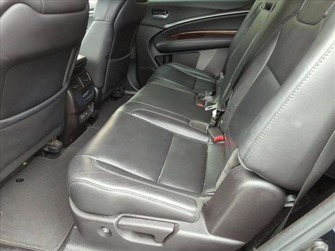 Used 2018 Acura MDX FWD image 12