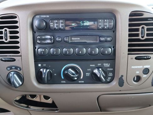 Used 1998 Ford F150 XL image 32