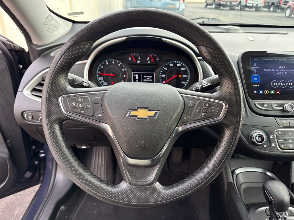 Used 2025 Chevrolet Malibu LT FWD image 10