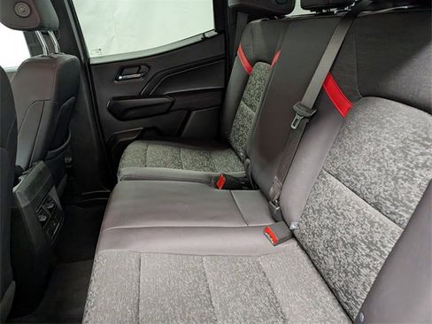 Used 2024 Chevrolet Colorado Z71 w/ Z71 Convenience Package 2 image 12