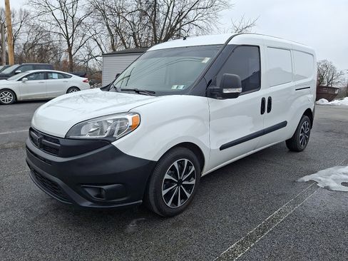Used 2018 RAM ProMaster City Tradesman image 5
