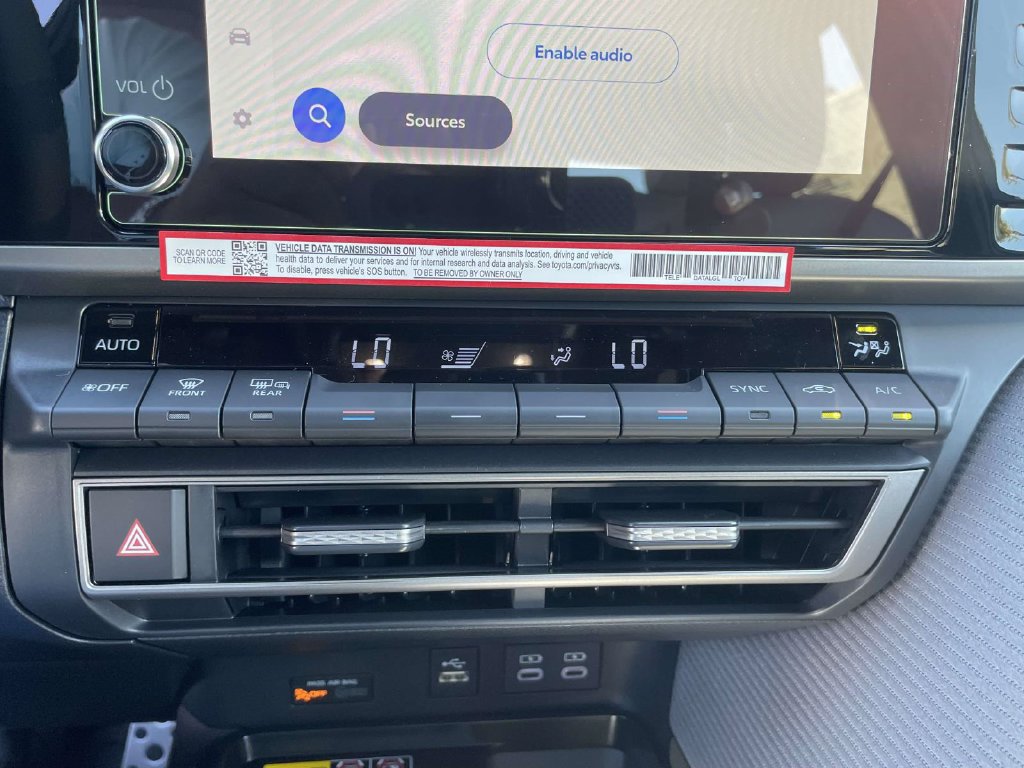 New 2026 Toyota Camry SE w/ Convenience Package FWD image 25