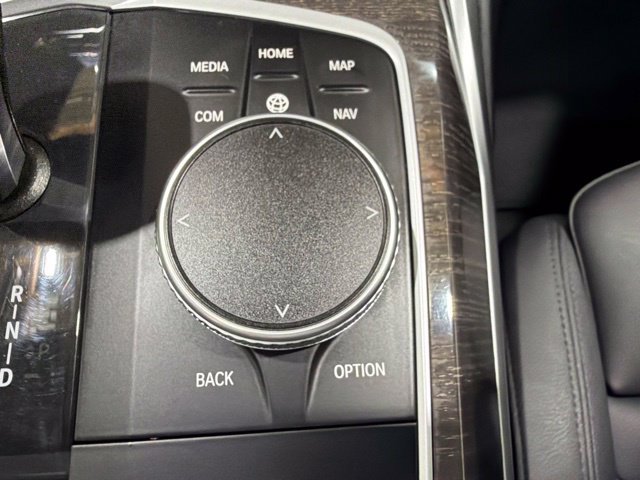 Used 2021 BMW 330i xDrive Sedan w/ Driving Assistance Package AWD/4WD image 39