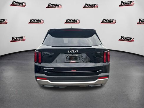 New 2026 Kia Sorento S w/ S Panoramic Sunroof Package image 6