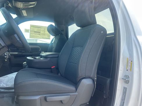 New 2026 RAM 3500 Tradesman AWD/4WD image 4