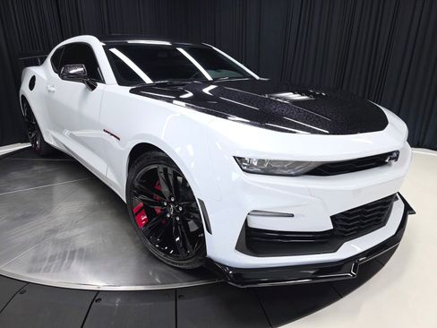 Used 2023 Chevrolet Camaro SS w/ Redline Edition RWD image 44