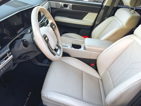 Certified 2025 Hyundai Santa Fe SEL image 11