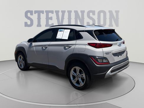 Used 2023 Hyundai Kona SEL w/ Cargo Package AWD/4WD image 3