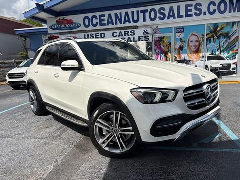 Used 2020 Mercedes-Benz GLE 350 w/ Premium Package image 2
