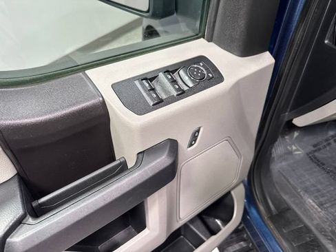 Used 2018 Ford F150 XL w/ Trailer Tow Package w/101A AWD/4WD image 9