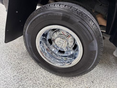 Used 2022 RAM 3500 Tradesman image 73