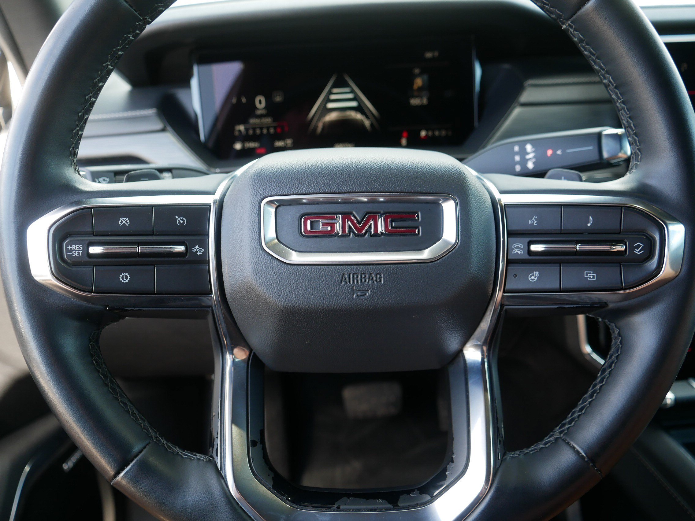 Used 2024 GMC Acadia Elevation AWD/4WD image 25