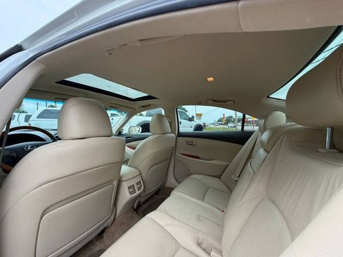 Used 2010 Lexus ES 350 FWD image 18