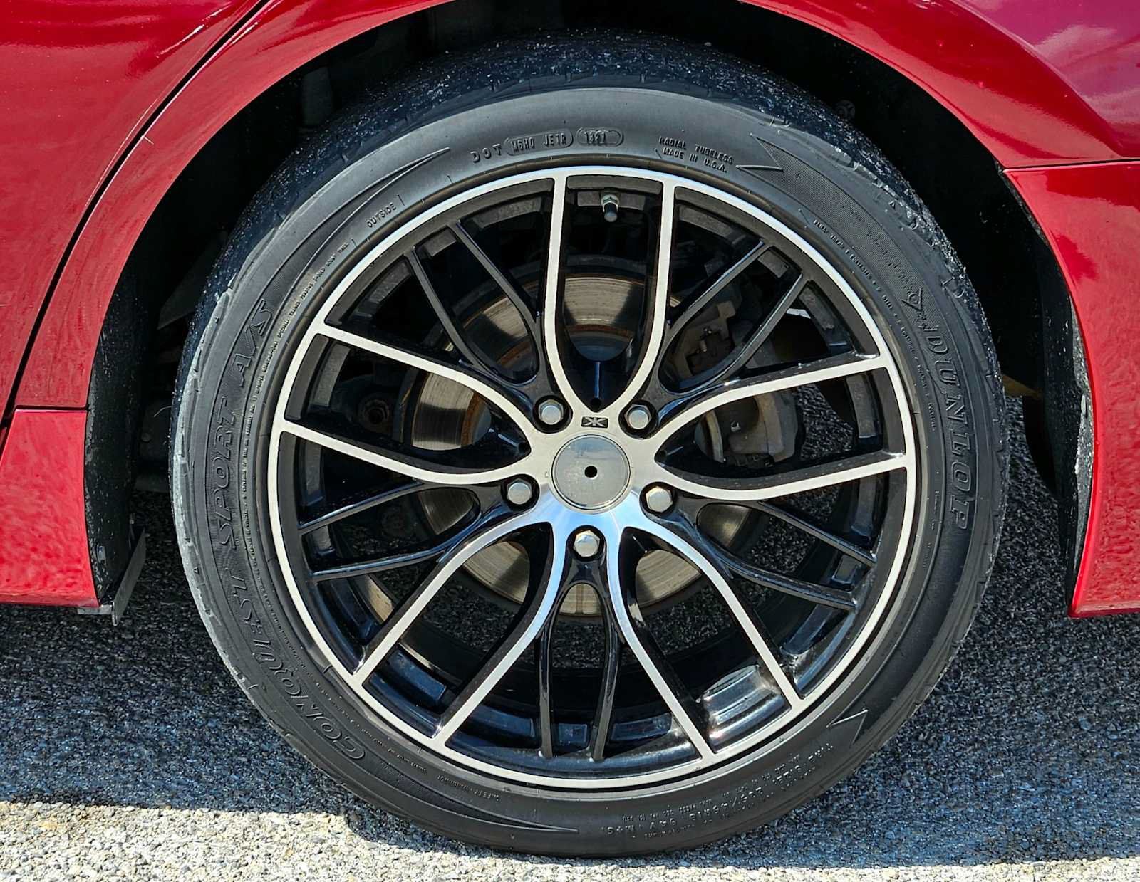 Used 2019 Toyota Avalon XSE FWD image 13