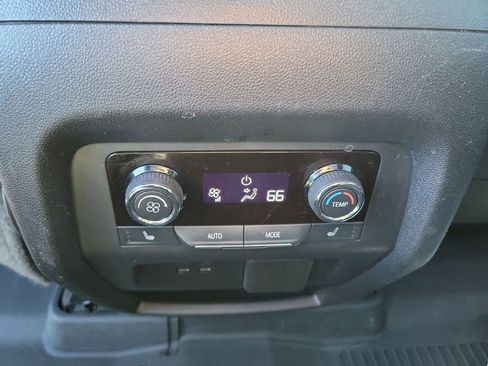 Certified 2024 Chevrolet Traverse RS w/ LPO, Floor Liner Package image 21