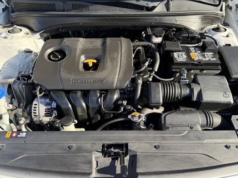 Used 2021 Kia Forte LXS image 29