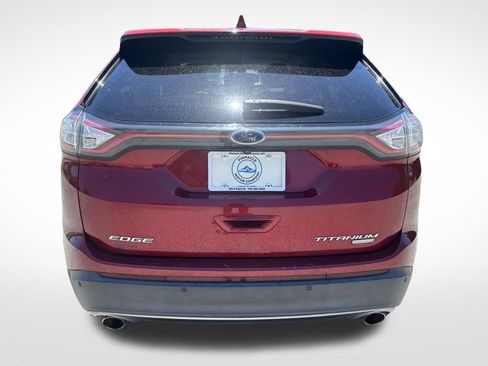 Used 2017 Ford Edge Titanium w/ Technology Package FWD image 7
