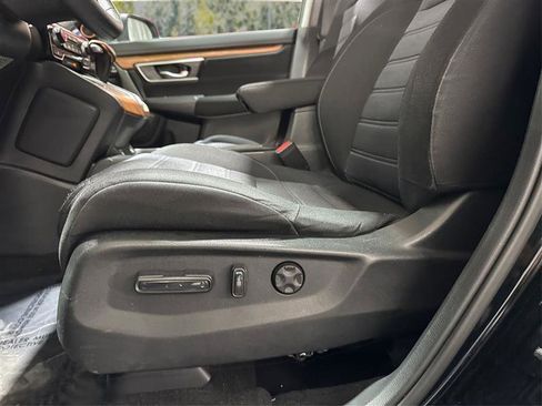 Used 2020 Honda CR-V EX image 17