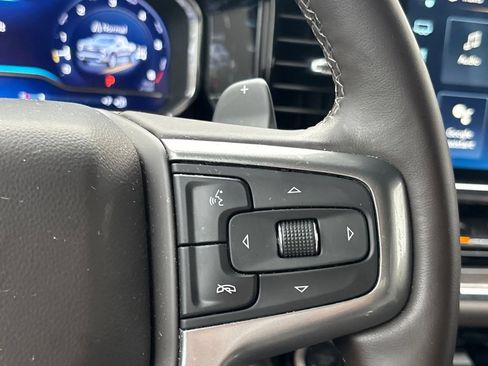 Used 2024 Chevrolet Silverado 1500 LTZ AWD/4WD image 23