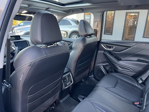 Used 2019 Subaru Forester Limited w/ Popular Package #3 image 30