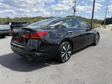 Certified 2022 Nissan Altima 2.5 SV w/ SV Premium Package image 5