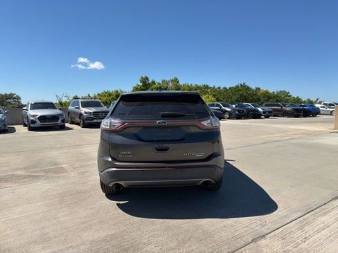 Used 2017 Ford Edge Titanium w/ Equipment Group 301A image 4
