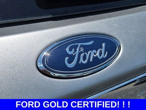 Certified 2022 Ford Explorer Limited w/ Equipment Group 301A RWD image 15