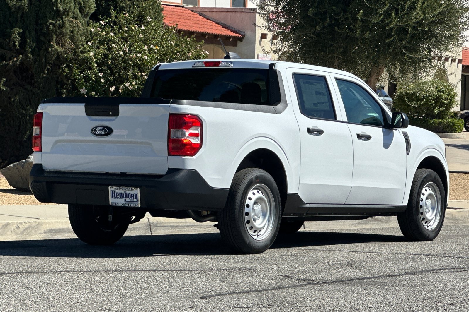 New 2026 Ford Maverick XL FWD image 4