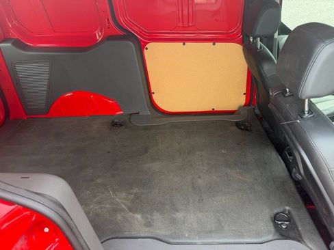 Used 2022 Ford Transit Connect XL FWD image 20