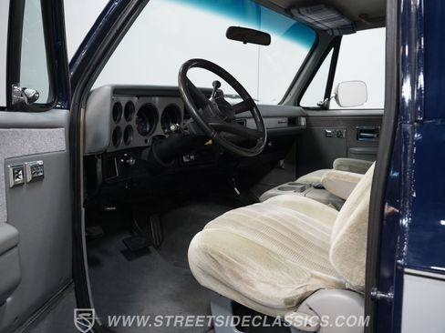 Used 1991 Chevrolet Blazer 4WD image 4