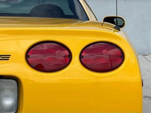 Used 2003 Chevrolet Corvette Z06 w/ Memory Package, 3 Drivers image 34