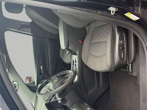 Used 2021 Chevrolet Equinox LT FWD image 17