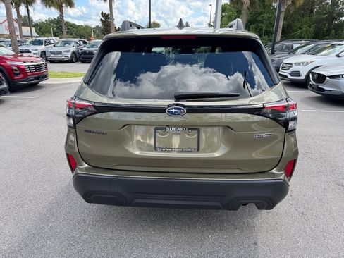 Used 2026 Subaru Forester Premium AWD/4WD image 5