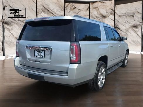 Used 2018 GMC Yukon XL Denali w/ Open Road Package AWD/4WD image 5