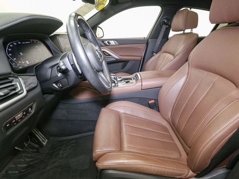 Used 2021 BMW X6 M50i w/ Executive Package AWD/4WD image 45