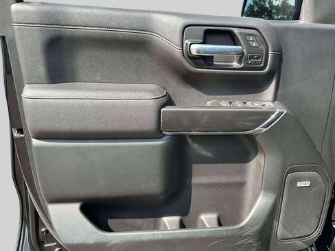 Used 2021 GMC Sierra 1500 AT4 w/ AT4 Premium Package AWD/4WD image 17