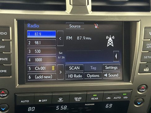 Used 2020 Lexus GX 460 Premium image 18