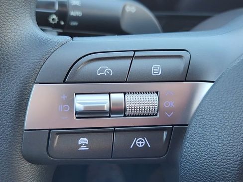 New 2026 Hyundai Kona SE image 11