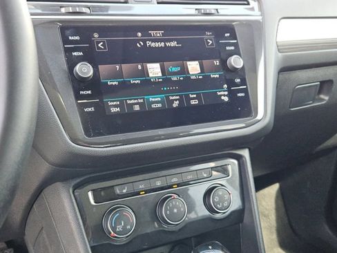 Used 2024 Volkswagen Tiguan Wolfsburg Edition image 17