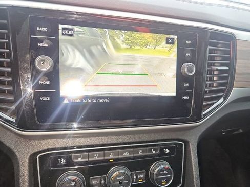 Used 2021 Volkswagen Atlas SEL Premium AWD/4WD image 14